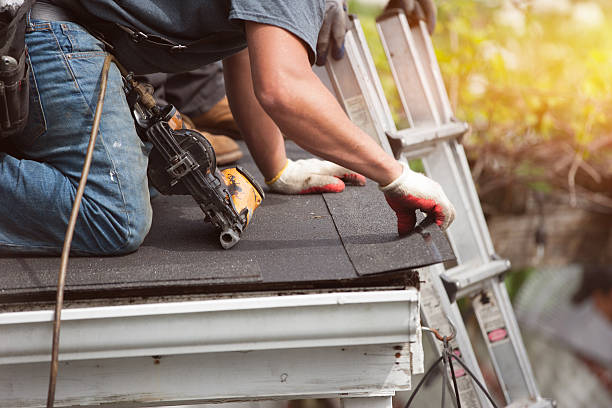 Best Residential Roofing Contractor  in Fostoria, OH